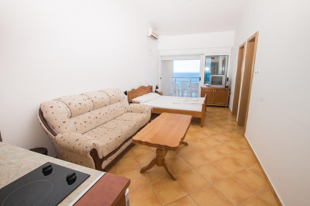 Apartments De Lara Utjeha Esterno foto