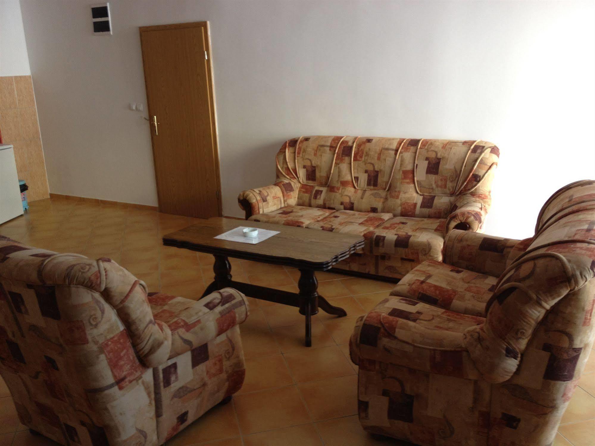 Apartments De Lara Utjeha Esterno foto